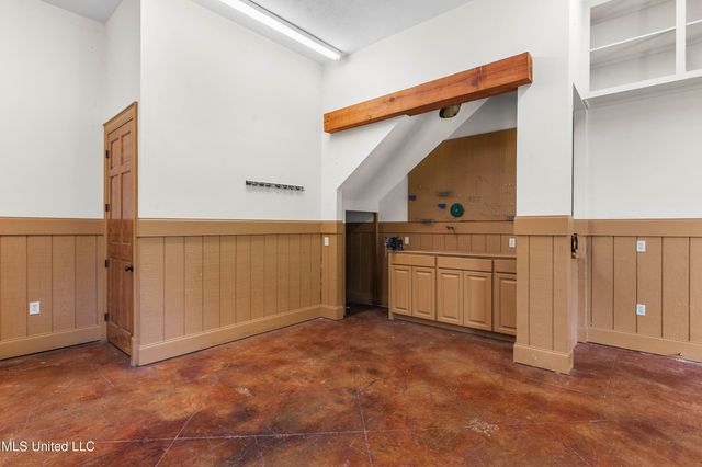 5550 Springridge Road, Raymond, MS 39154