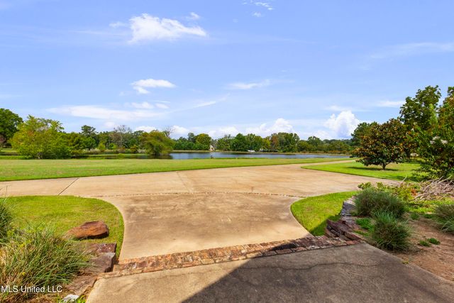 5550 Springridge Road, Raymond, MS 39154