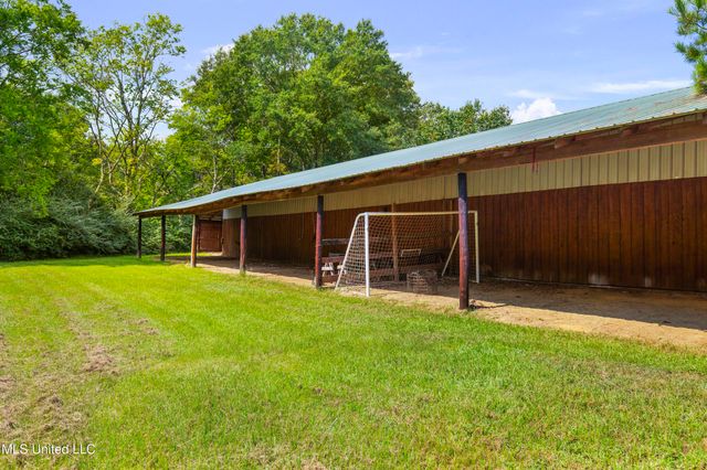 5550 Springridge Road, Raymond, MS 39154