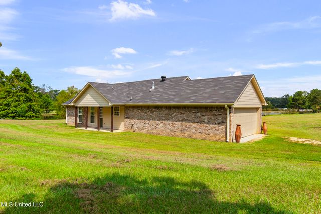 5550 Springridge Road, Raymond, MS 39154