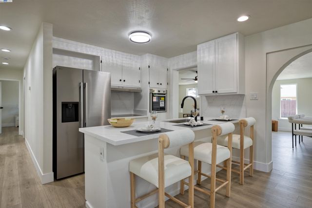 4152 Converse St, Fremont, CA 94538