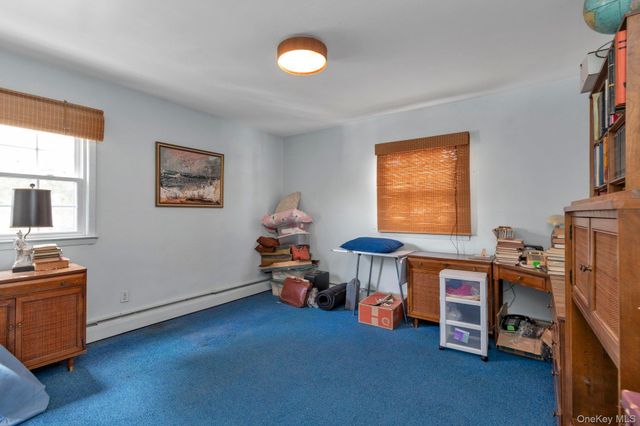 2538 Bradley Court, Merrick, NY 11566