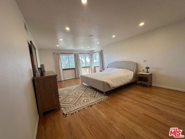 2846 Angelo Drive, Los Angeles, CA 90077