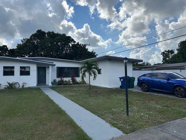 860 NW 171st St, Miami Gardens, FL 33169