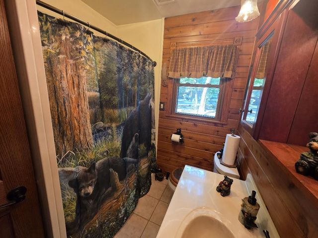 N3940 FOREST DRIVE, Hancock, WI 54943