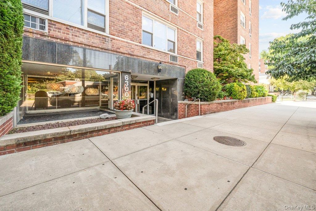 6300 Riverdale Avenue 5A, Bronx, NY 10471 — exterior