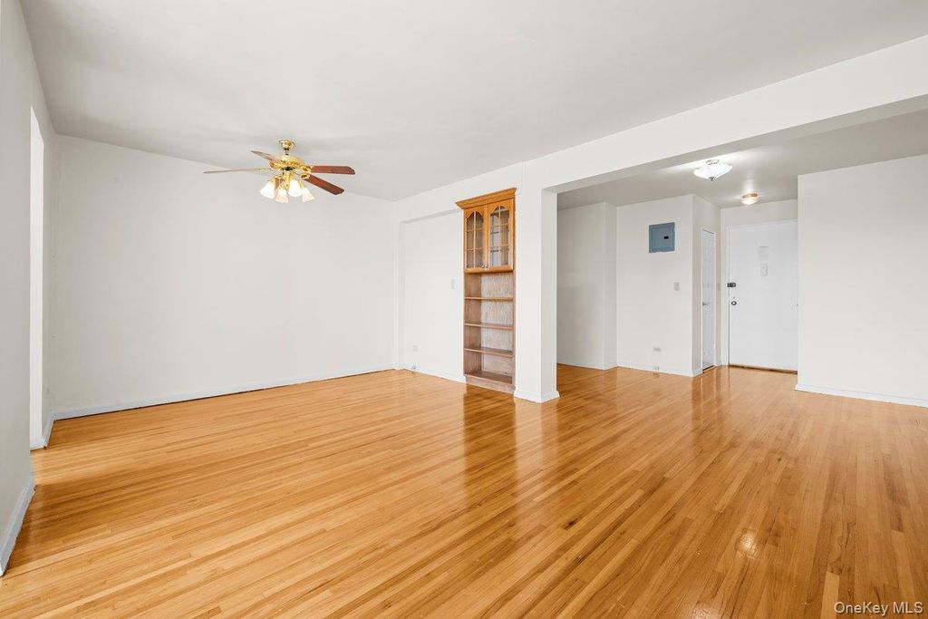 6300 Riverdale Avenue 5A, Bronx, NY 10471 — photo 4