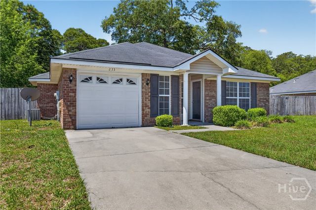 233 Augusta Way, Hinesville, GA 31313