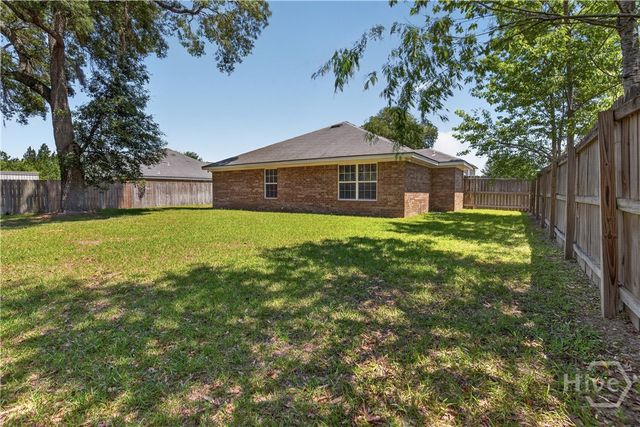 233 Augusta Way, Hinesville, GA 31313