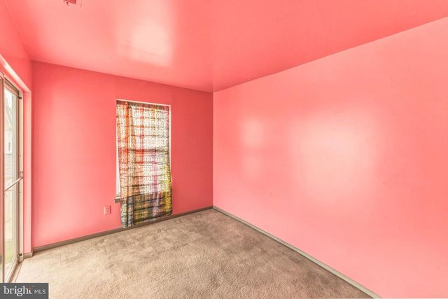 264 STEEPLECHASE CT, Woodbury, NJ 08096