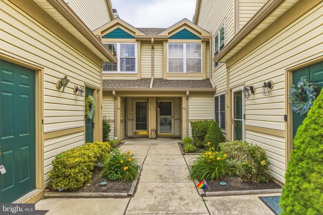 264 STEEPLECHASE CT, Woodbury, NJ 08096