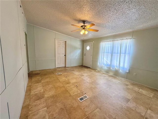 240 Professional Court, Dallas, GA 30132