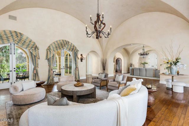 1535 Circle Drive, San Marino, CA 91108