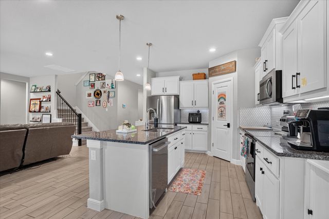 1425 Bennett Drive, Burleson, TX 76028