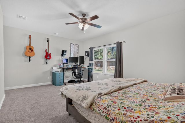 1425 Bennett Drive, Burleson, TX 76028