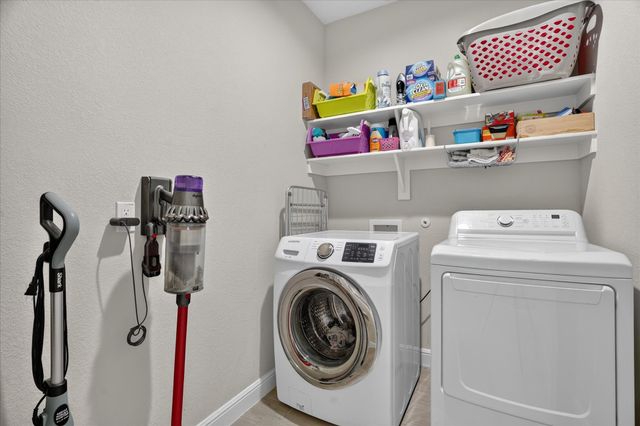 1425 Bennett Drive, Burleson, TX 76028