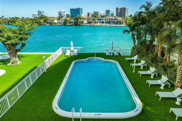 9881 E Bay Harbor Dr 302, Bay Harbor Islands, FL 33154