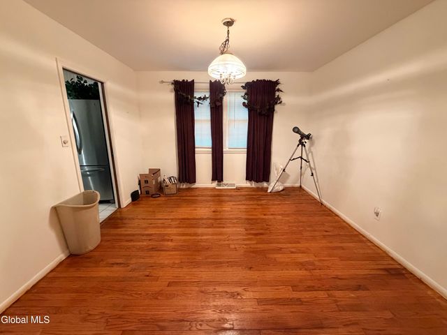 79 Devon Road, Bethlehem, NY 12054