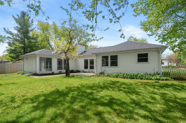 6817 Rothbury Street, Portage, MI 49024