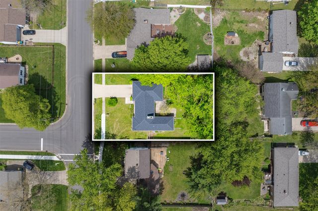 6817 Rothbury Street, Portage, MI 49024