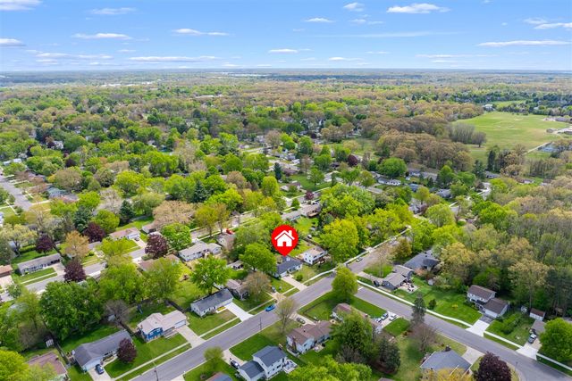 6817 Rothbury Street, Portage, MI 49024