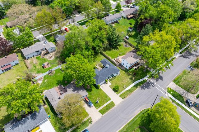 6817 Rothbury Street, Portage, MI 49024
