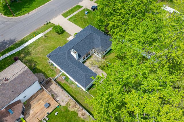 6817 Rothbury Street, Portage, MI 49024