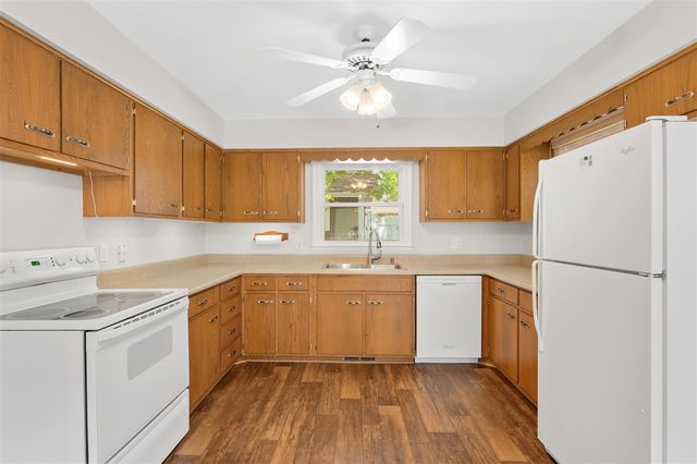 6817 Rothbury Street, Portage, MI 49024