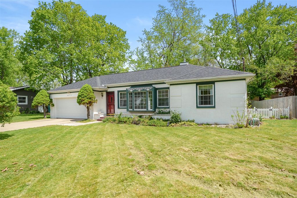 6817 Rothbury Street, Portage, MI 49024