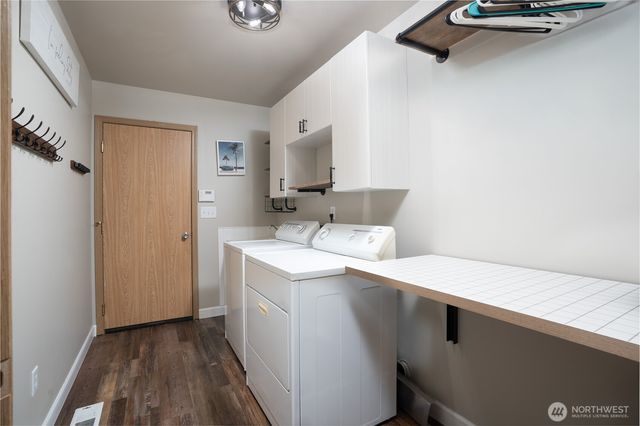 33110 27th Avenue E, Roy, WA 98580