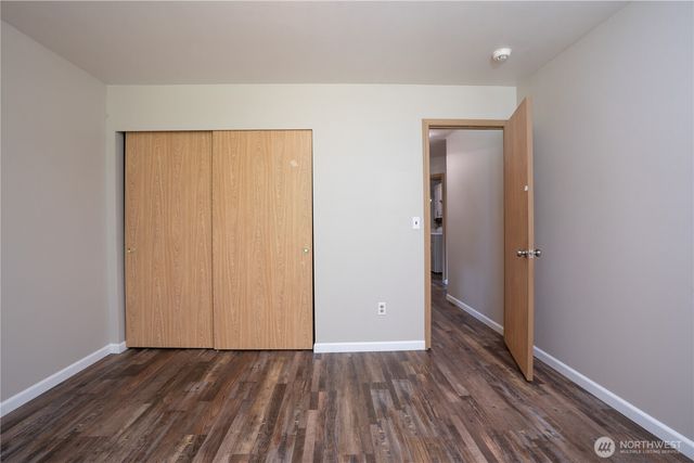 33110 27th Avenue E, Roy, WA 98580