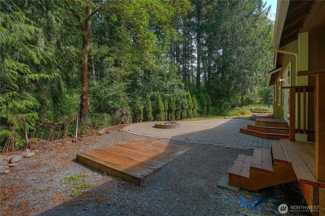 33110 27th Avenue E, Roy, WA 98580