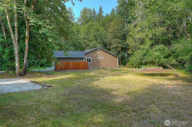 33110 27th Avenue E, Roy, WA 98580