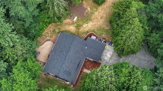33110 27th Avenue E, Roy, WA 98580
