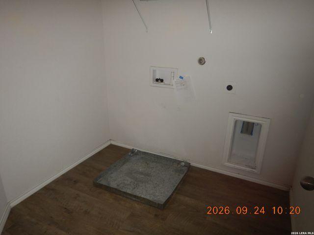 2004 Palmer Pl, Converse, TX 78109