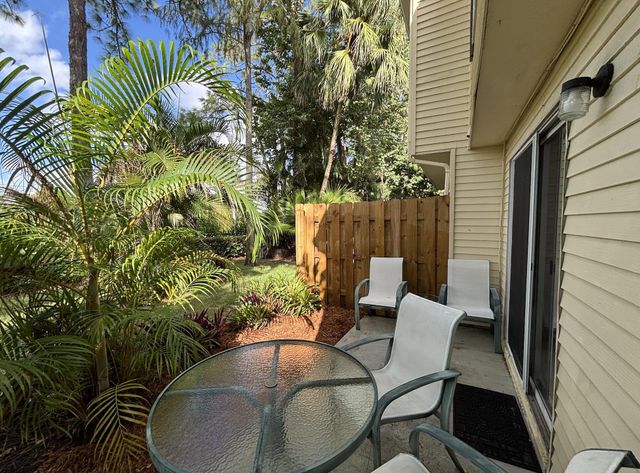 13472 Old Englishtown Road, Wellington, FL 33414