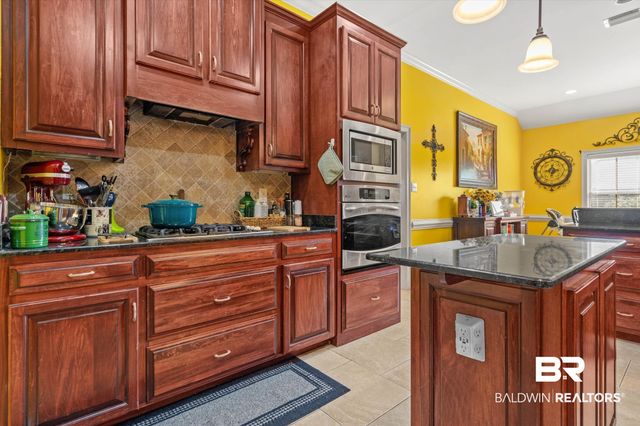 2245 E Turtle Creek, Mobile, AL 36695