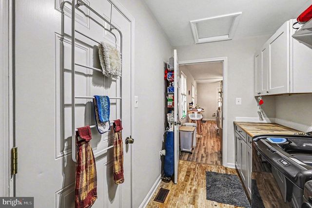8318 DIAMOND HILL RD, Warrenton, VA 20186