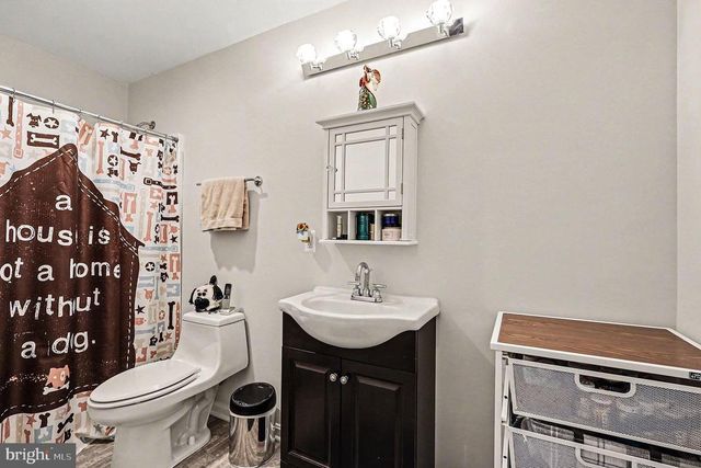 8318 DIAMOND HILL RD, Warrenton, VA 20186