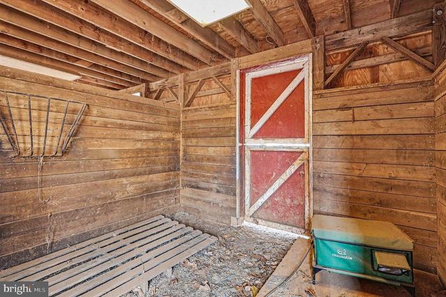 8318 DIAMOND HILL RD, Warrenton, VA 20186