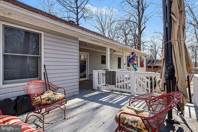 8318 DIAMOND HILL RD, Warrenton, VA 20186