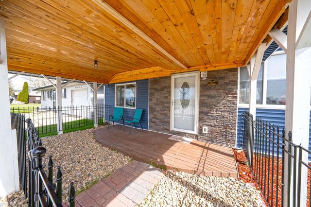6334 Marina Drive, Clay Twp, MI 48001