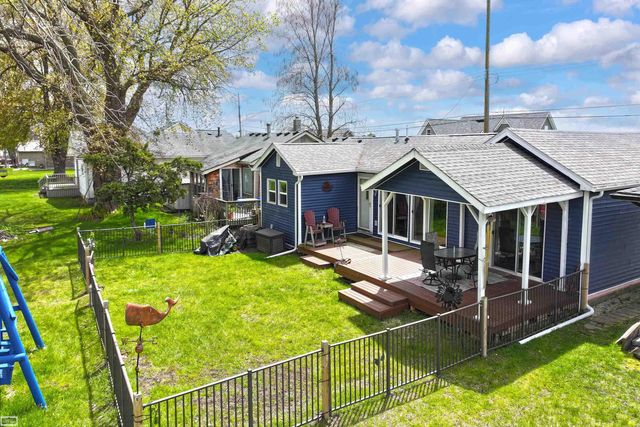 6334 Marina Drive, Clay Twp, MI 48001