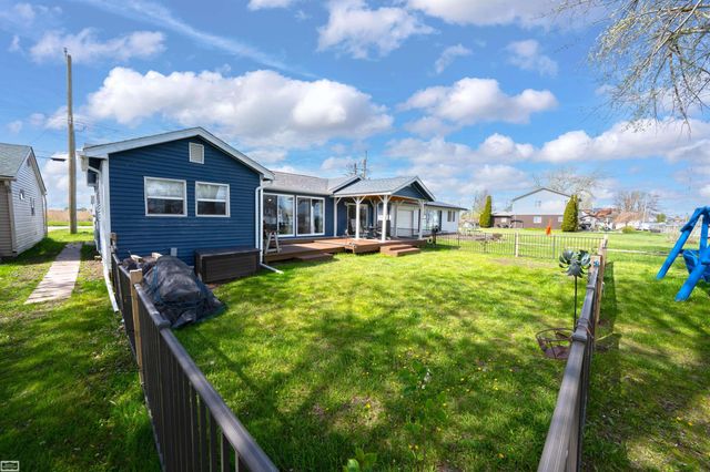 6334 Marina Drive, Clay Twp, MI 48001