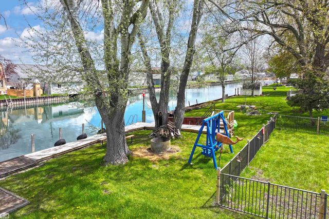 6334 Marina Drive, Clay Twp, MI 48001