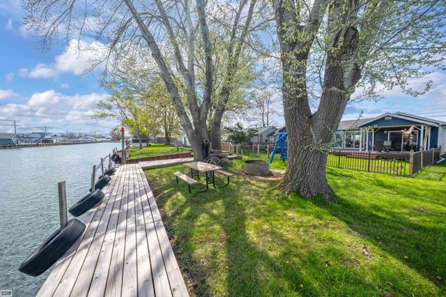 6334 Marina Drive, Clay Twp, MI 48001