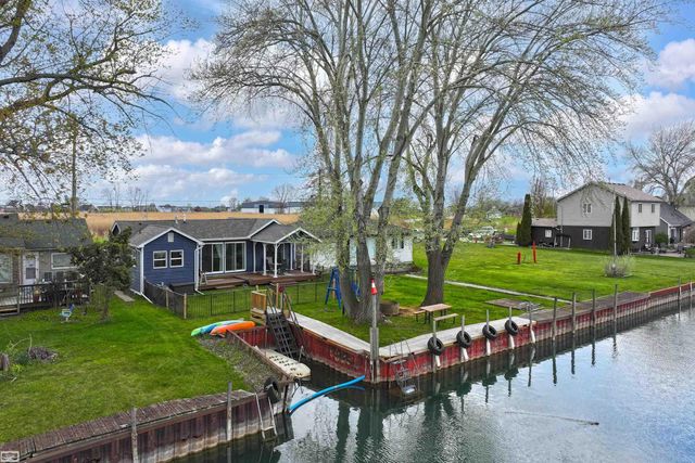 6334 Marina Drive, Clay Twp, MI 48001