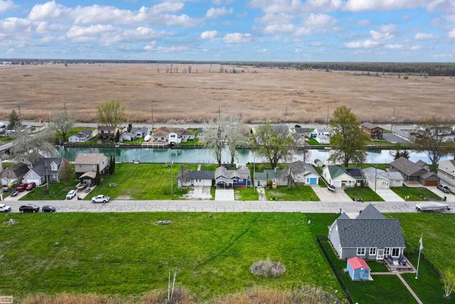 6334 Marina Drive, Clay Twp, MI 48001