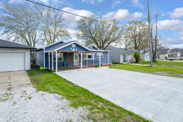 6334 Marina Drive, Clay Twp, MI 48001
