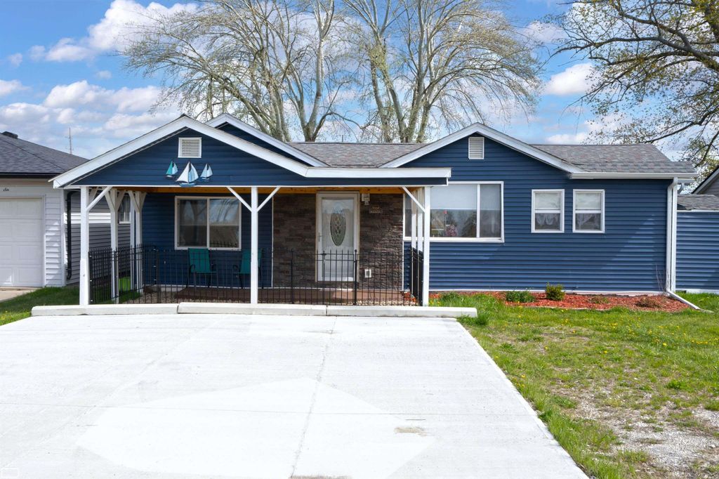 6334 Marina Drive, Clay Twp, MI 48001